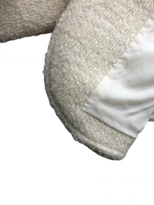 THE CLASSE DoCLASSE（ザクラス ドゥクラッセ）THE CLASSE DoCLASSE (ザクラス ドゥクラッセ) ノーカラージャケット ベージュ サイズ:11 未使用品の古着・服飾アイテム