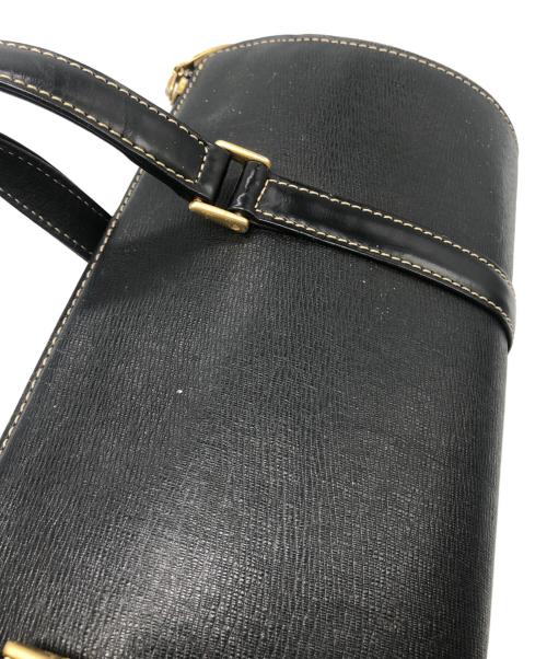 BURBERRY（バーバリー）BURBERRY (バーバリー) ハンドバッグ ブラックの古着・服飾アイテム