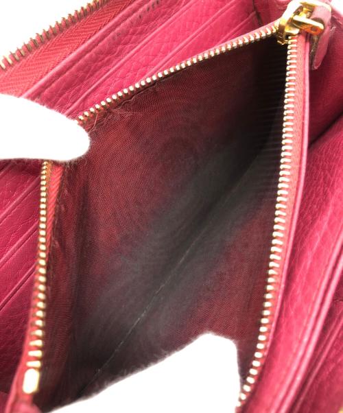 PRADA（プラダ）PRADA (プラダ) ラウンドファスナー財布の古着・服飾アイテム