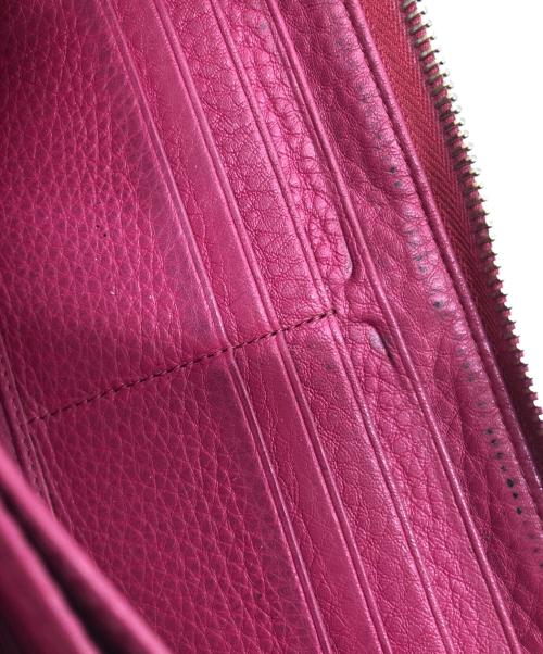 PRADA（プラダ）PRADA (プラダ) ラウンドファスナー財布の古着・服飾アイテム