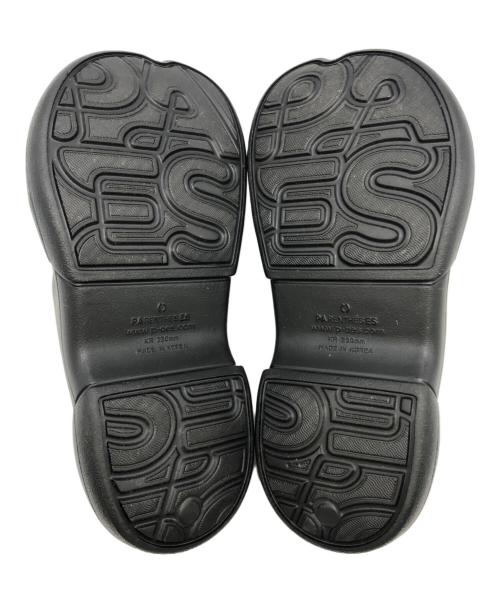 PAES（ペイズ）PAES (ペイズ) サンダル ブラック サイズ:KR230の古着・服飾アイテム