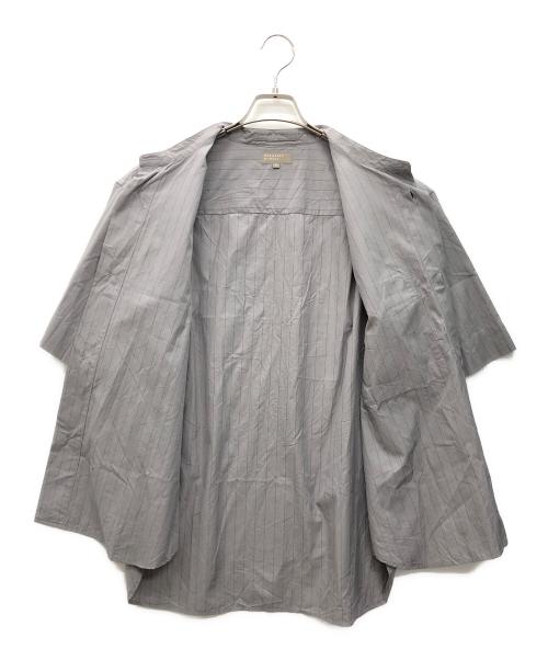 MARGARET HOWELL（マーガレットハウエル）MARGARET HOWELL (マーガレットハウエル) 半袖シャツ グレー サイズ:Mの古着・服飾アイテム