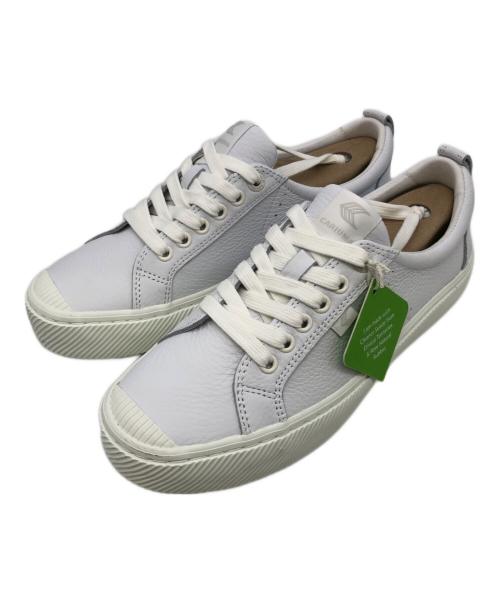 CARIUMA（カリウマ）CARIUMA (カリウマ) OCA Low White Premium Leather Sneaker ホワイト サイズ:UK8 未使用品の古着・服飾アイテム
