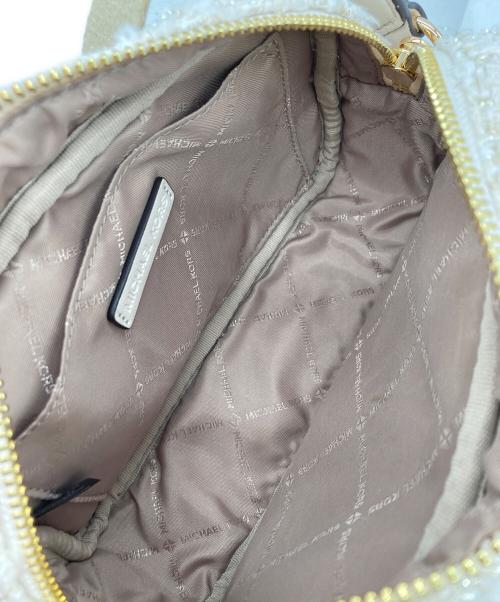 MICHAEL KORS（マイケル・コース）MICHAEL KORS (マイケル・コース) Maisie 2-in-1 スモール クロスボディ アイボリーの古着・服飾アイテム