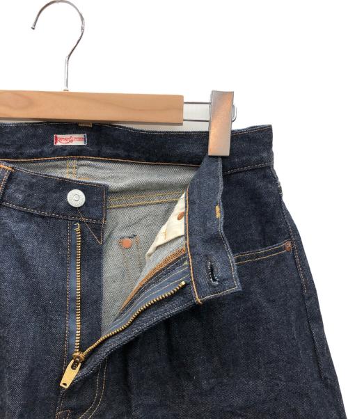 KAPTAIN SUNSHINE（キャプテンサンシャイン）KAPTAIN SUNSHINE (キャプテンサンシャイン) デニムパンツ インディゴ サイズ:W32の古着・服飾アイテム