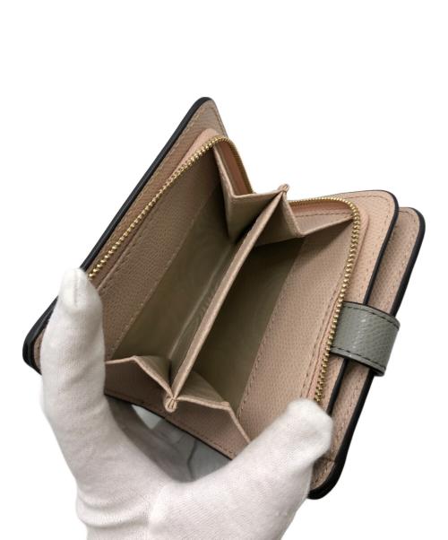 FURLA（フルラ）FURLA (フルラ) カメリア コンパクトウォレット Sの古着・服飾アイテム