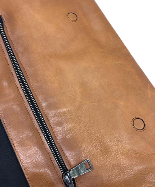 COACH（コーチ）COACH (コーチ) メッセンジャーバッグ ブラウンの古着・服飾アイテム