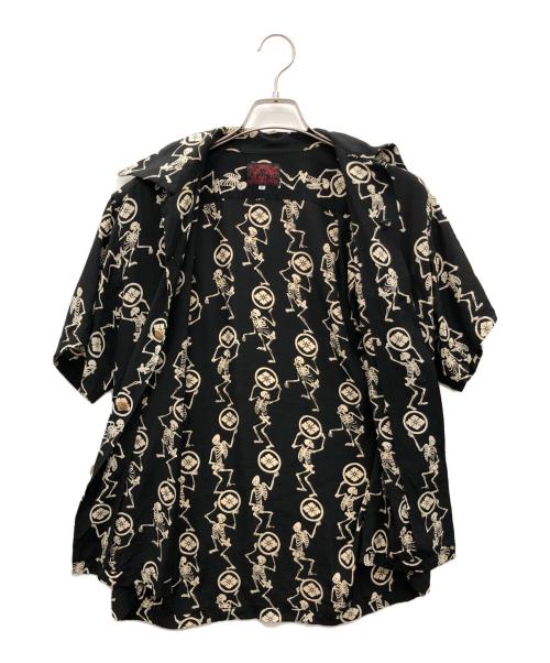 EVISU（エヴィス）EVISU (エヴィス) シャツ ブラック サイズ:38の古着・服飾アイテム