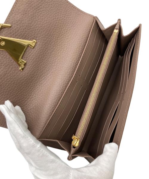 LOUIS VUITTON（ルイ ヴィトン）LOUIS VUITTON (ルイ ヴィトン) ポルトフォイユ・カプシーヌ ベージュの古着・服飾アイテム