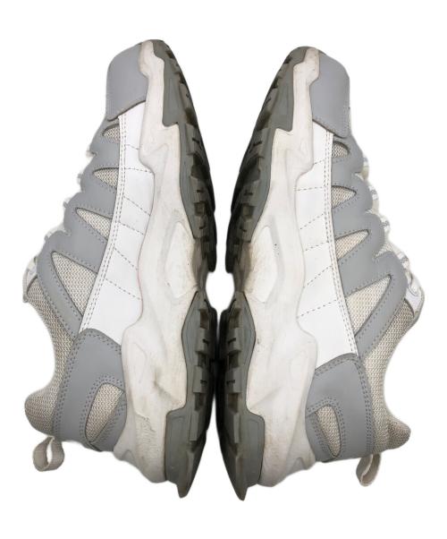 THE NORTH FACE（ザ ノース フェイス）THE NORTH FACE (ザ ノース フェイス) スニーカー ホワイト×グレー サイズ:27.0の古着・服飾アイテム