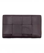 BOTTEGA VENETAボッテガベネタ）の古着「カセットジップアラウンドウォレット」｜ブラウン