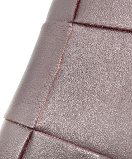 BOTTEGA VENETA（ボッテガベネタ）BOTTEGA VENETA (ボッテガベネタ) カセットジップアラウンドウォレット ブラウンの古着・服飾アイテム