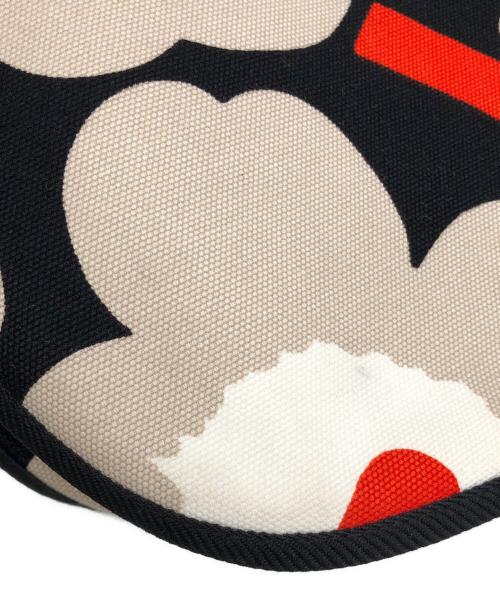 marimekko（マリメッコ）marimekko (マリメッコ) ショルダーバッグ ベージュ×ブラックの古着・服飾アイテム