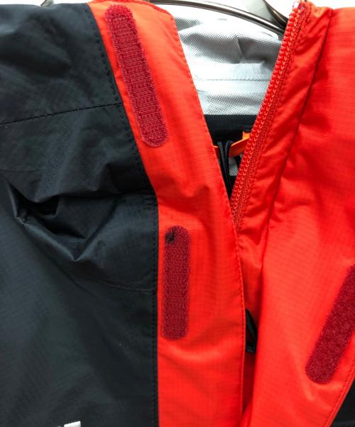 MAMMUT（マムート）MAMMUT (マムート) マイクロレイヤー2.0ハードシェル フーデッドジャケット レッド×ブラック サイズ:Mの古着・服飾アイテム