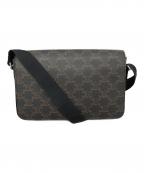 CELINEセリーヌ）の古着「フラップ メッセンジャー バッグ / トリオンフキャンバス＆カーフスキン」｜ブラック