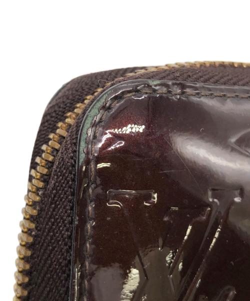 LOUIS VUITTON（ルイ ヴィトン）LOUIS VUITTON (ルイ ヴィトン) モノグラム ヴェルニ ジッピーウォレット アマラントの古着・服飾アイテム