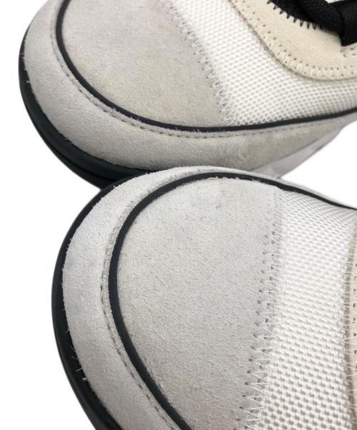 CHANEL（シャネル）CHANEL (シャネル) スニーカー アイボリー×ブラック サイズ:41の古着・服飾アイテム