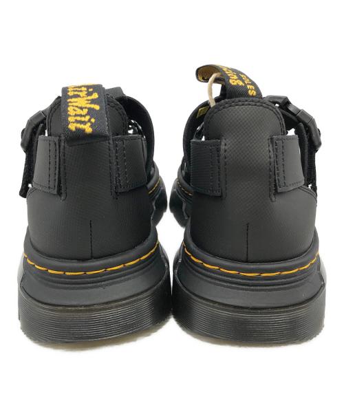 Dr.Martens（ドクターマーチン）Dr.Martens (ドクターマーチン) マルチストラップ サンダル ブラック サイズ:39 未使用品の古着・服飾アイテム