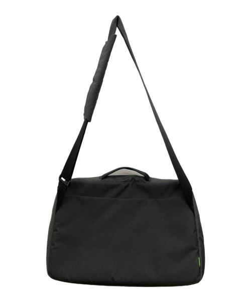 Incase（インケース）Incase (インケース) ショルダーバッグ グレーの古着・服飾アイテム