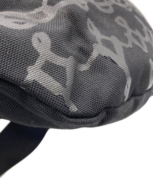 Vivienne Westwood（ヴィヴィアンウエストウッド）Vivienne Westwood (ヴィヴィアンウエストウッド) ボディバッグ ブラックの古着・服飾アイテム