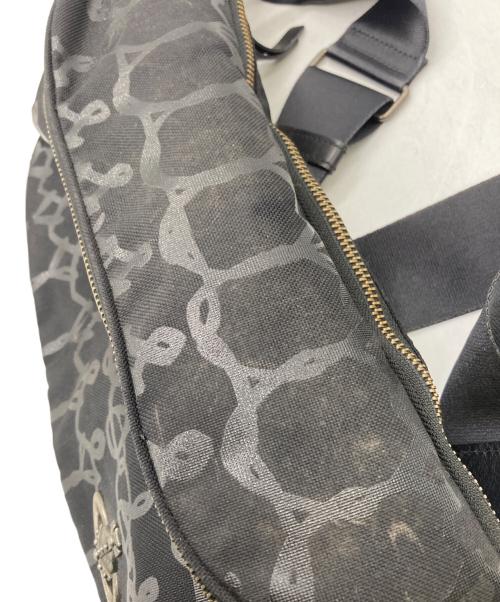 Vivienne Westwood（ヴィヴィアンウエストウッド）Vivienne Westwood (ヴィヴィアンウエストウッド) ボディバッグ ブラックの古着・服飾アイテム