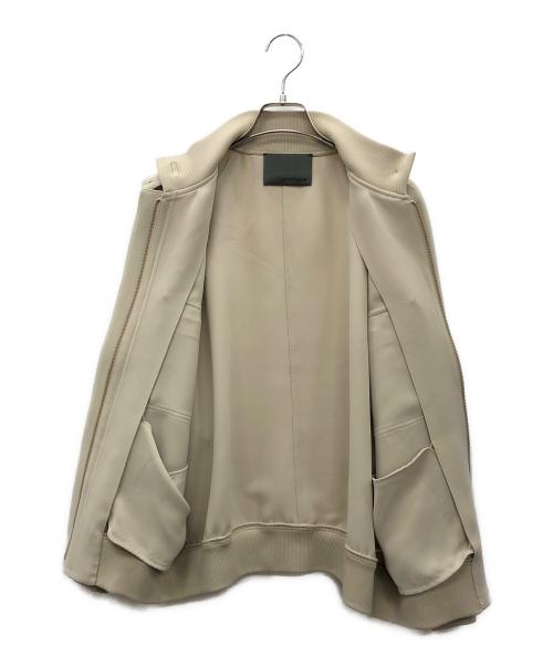 uncrave（アンクレイヴ）uncrave (アンクレイヴ) ブルゾン ベージュ サイズ:Mの古着・服飾アイテム