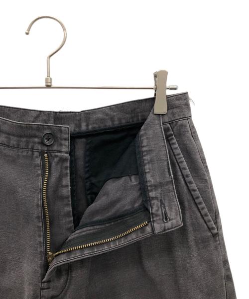 TATTO STUDIO YAMADA（タトゥースタジオヤマダ）TATTO Studio YAMADA (タトゥースタジオヤマダ) デニムパンツ グレー サイズ:32の古着・服飾アイテム