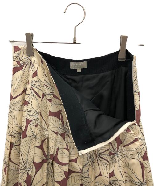 MARGARET HOWELL（マーガレットハウエル）MARGARET HOWELL (マーガレットハウエル) プリーツスカート アイボリー サイズ:2（M～L）の古着・服飾アイテム