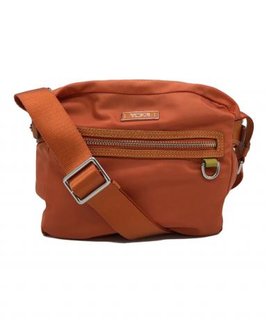 TUMI ショルダーバッグ オレンジ　未使用 中古・古着通販】TUMI (トゥミ) ショルダーバッグ オレンジ｜ブランド