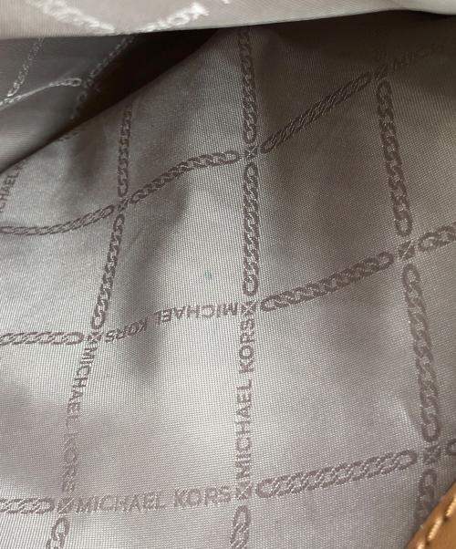 MICHAEL KORS（マイケルコース）MICHAEL KORS (マイケル・コース) 2WAYバッグ アイボリーの古着・服飾アイテム