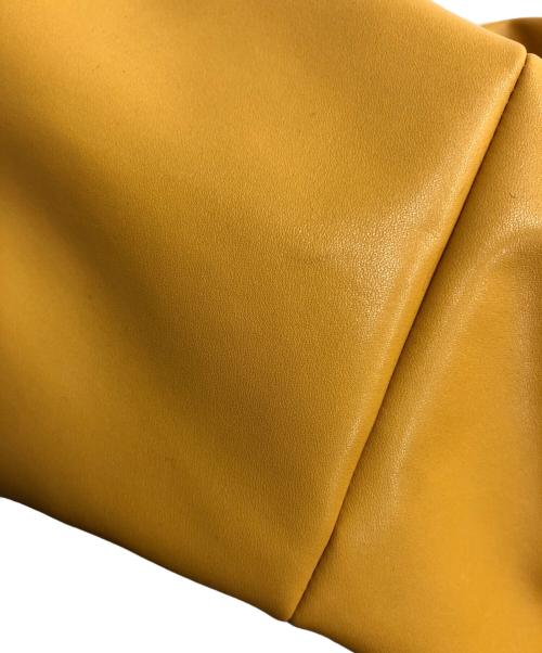 X-LARGE（エクストララージ）X-LARGE (エクストララージ) スタジャン レッド×キャメル サイズ:Mの古着・服飾アイテム