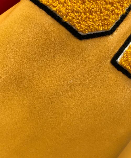 X-LARGE（エクストララージ）X-LARGE (エクストララージ) スタジャン レッド×キャメル サイズ:Mの古着・服飾アイテム