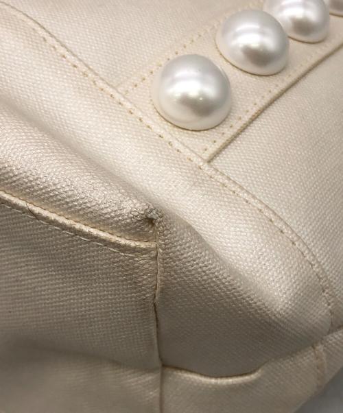 MUVEIL（ミュベール）MUVEIL (ミュベール) MUGUET (ミュゲ) ハンドバッグ アイボリーの古着・服飾アイテム