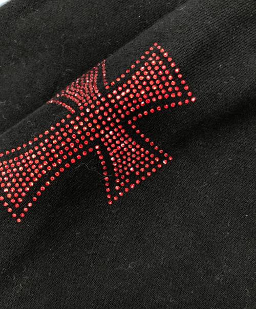 unknown（アンノウン）Unknown (アンノウン) ラインストーンクロススウェットパンツ ブラック サイズ:Mの古着・服飾アイテム