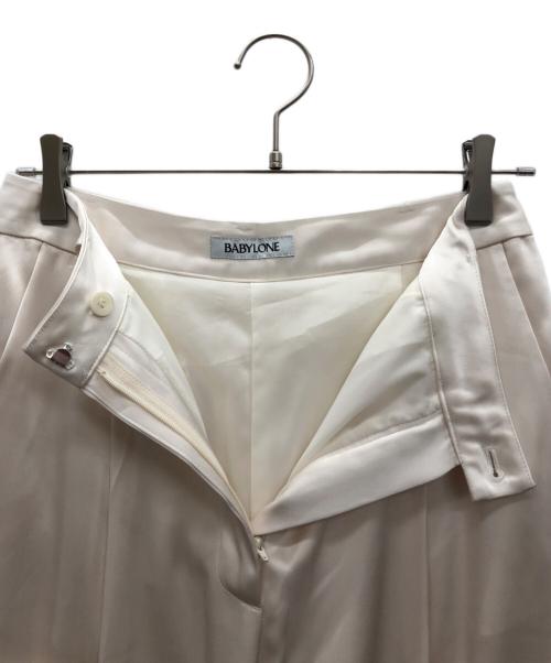 BABYLONE（バビロン）BABYLONE (バビロン) サテンカーゴパンツ アイボリー サイズ:36の古着・服飾アイテム