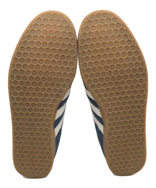 adidas（アディダス）adidas (アディダス) スニーカー ネイビー×ホワイト サイズ:26.5の古着・服飾アイテム