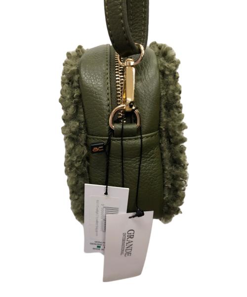 andrea cardone（アンドレアカルドネ）andrea cardone (アンドレアカルドネ) ショルダーバッグ グリーン 未使用品の古着・服飾アイテム