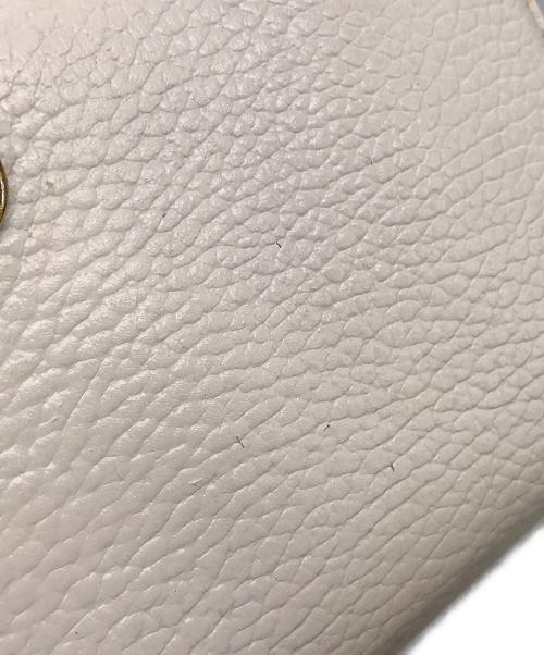 GUCCI（グッチ）GUCCI (グッチ) ダブルG ジップアラウンド ウォレット アイボリーの古着・服飾アイテム