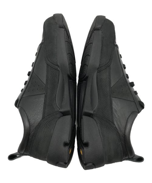 CLARKS（クラークス）CLARKS (クラークス) スニーカー ブラック サイズ:26.5cmの古着・服飾アイテム