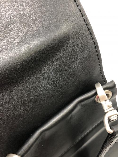 AMI PARIS（アミ パリス）AMI PARIS (アミ パリス) アコーディオンミニショルダーポーチ ブラックの古着・服飾アイテム