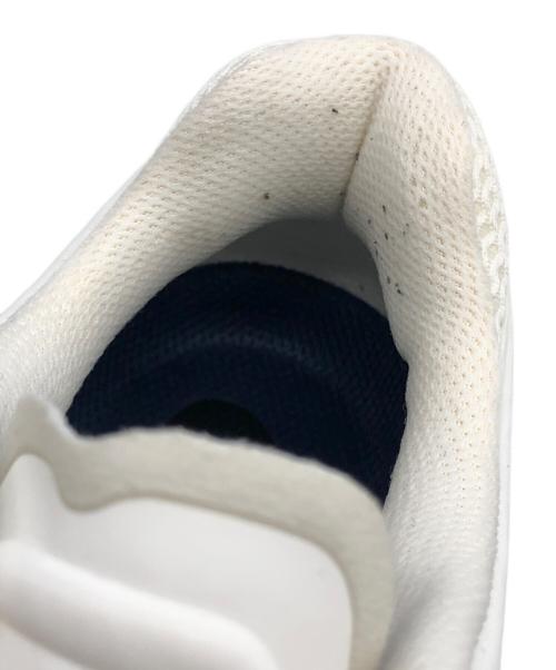 NIKE（ナイキ）NIKE (ナイキ) AIR MAX 2013 ホワイト×ネイビー サイズ:25.0の古着・服飾アイテム