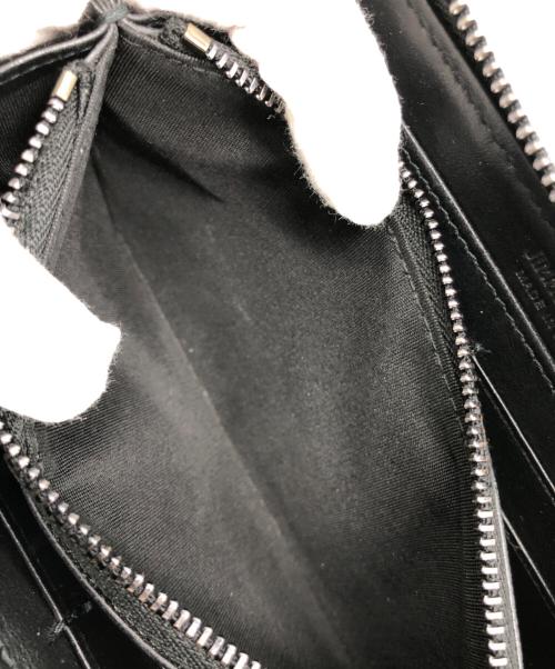 JIMMY CHOO（ジミーチュウ）JIMMY CHOO (ジミーチュウ) スタッズラウンドファスナー財布 ブルーの古着・服飾アイテム