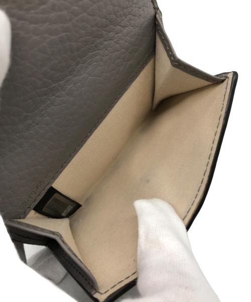 Chloe（クロエ）Chloe (クロエ) Alphabet Mini Trifold Wallet グレーの古着・服飾アイテム