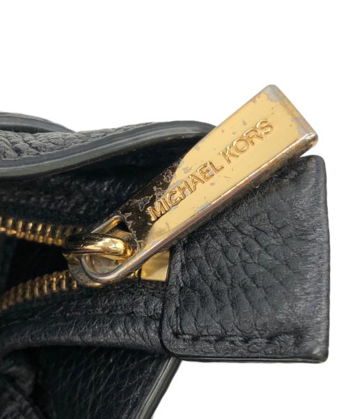 MICHAEL KORS（マイケル・コース）MICHAEL KORS (マイケル・コース) ショルダーバッグ ブラックの古着・服飾アイテム