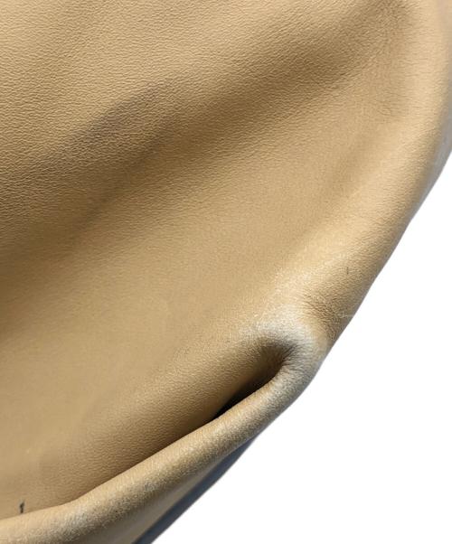 PIERRE HARDY（ピエールアルディ）PIERRE HARDY (ピエールアルディ) バケットバッグ ベージュの古着・服飾アイテム