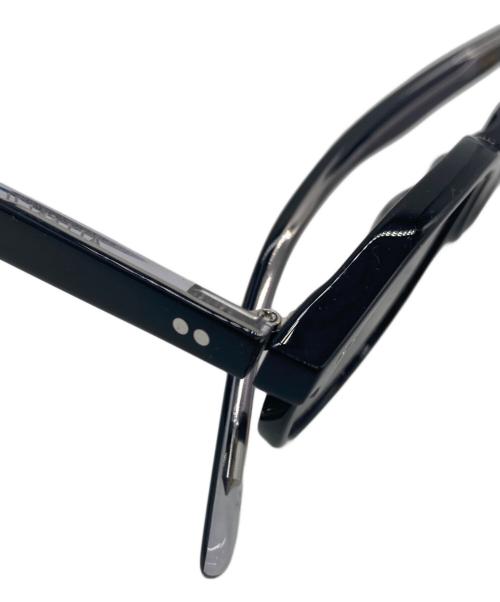 NEW（ニュー）NEW (ニュー) サングラス ブラックの古着・服飾アイテム