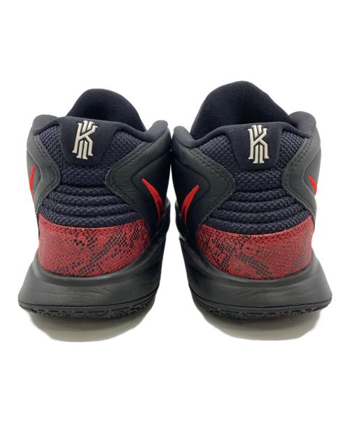 NIKE（ナイキ）NIKE (ナイキ) KYRIE INFINITY EP ブラック×レッド サイズ:26.5cmの古着・服飾アイテム