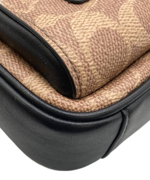 COACH（コーチ）COACH (コーチ) レーサー スリングパック ブラウン×ブラックの古着・服飾アイテム