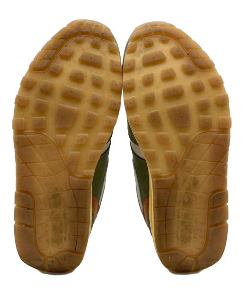 NIKE（ナイキ）NIKE (ナイキ) スニーカー オイルグリーン/ホワイト-セイル サイズ:27.5㎝の古着・服飾アイテム