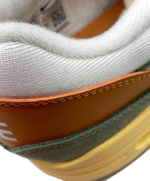 NIKE（ナイキ）NIKE (ナイキ) スニーカー オイルグリーン/ホワイト-セイル サイズ:27.5㎝の古着・服飾アイテム